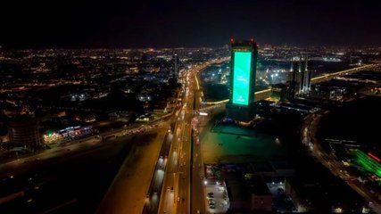 看，沙特达曼市最大LED户外屏！洲明光显方案定义城市空间美学