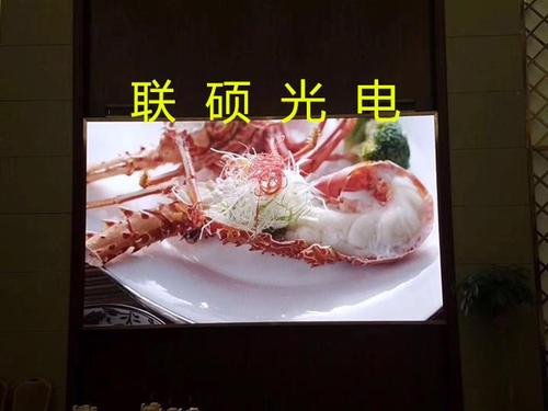 全彩led显示屏材料到成品,研发到生产的全程可控性,成为产品质量可靠